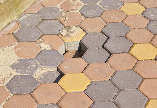 Cost of Patio Pavers Replacement in Pasadena
