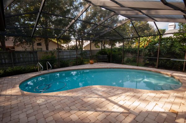 Cost of Pool Area Paving in Pasadena